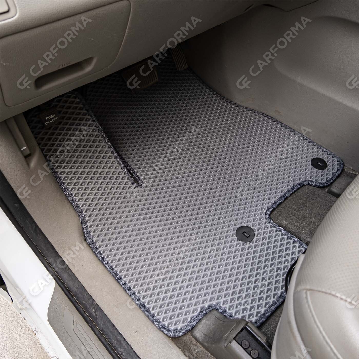 Ворсовые коврики на KIA Carnival III 7 мест 2014&nbsp;-&nbsp;2021 в Петрозаводске