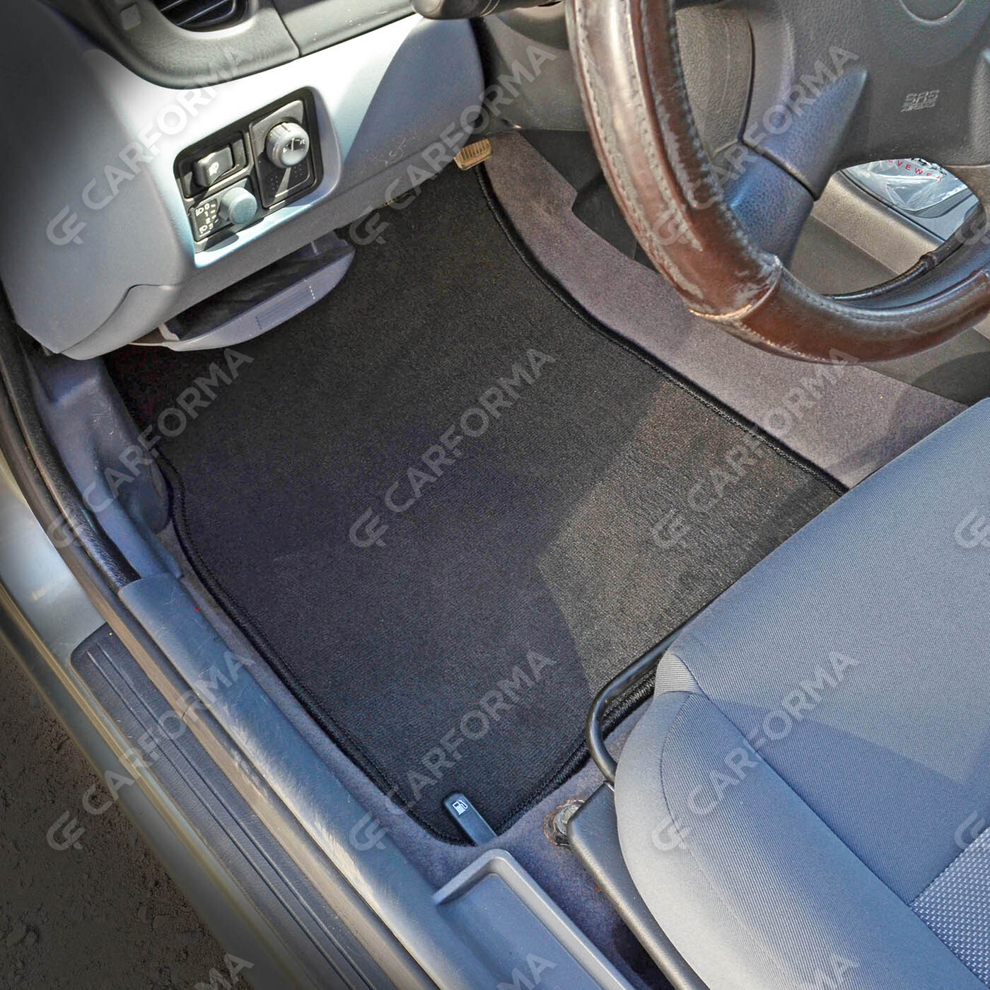 Ворсовые коврики на Nissan Almera 2 (N16) 2000&nbsp;-&nbsp;2006 в Петрозаводске