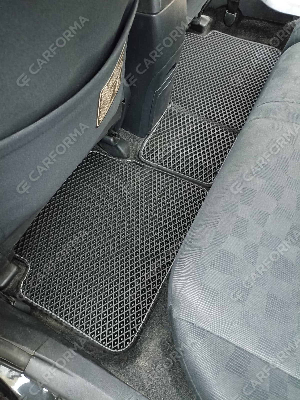 Ворсовые коврики на Toyota Corolla Axio (E14) 2006&nbsp;-&nbsp;2012 в Петрозаводске