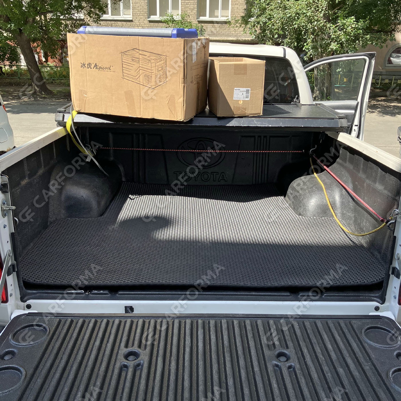 Ворсовые коврики на Toyota Hilux VII 2008&nbsp;-&nbsp;2015 в Петрозаводске