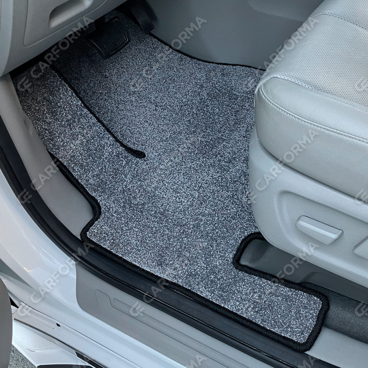 Ворсовые коврики на KIA Carnival III 7 мест 2014&nbsp;-&nbsp;2021 в Петрозаводске