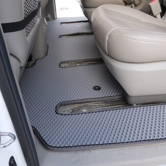 Ворсовые коврики на KIA Carnival III 9 мест и 11 мест 2014 - 2021 в Петрозаводске Ворсовые коврики на KIA Carnival III 9 мест и 11 мест 2014 - 2021 в Петрозаводске