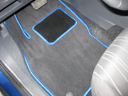 Ворсовые коврики на Opel Corsa D 2006 - 2014 в Петрозаводске Ворсовые коврики на Opel Corsa D 2006 - 2014 в Петрозаводске