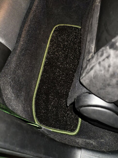 Ворсовые коврики на Dodge Challenger III 2008&nbsp;-&nbsp;2023 в Петрозаводске