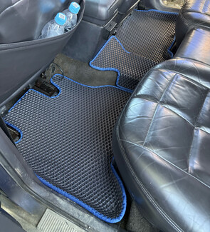 EVA коврики на Jeep Grand Cherokee (ZJ) 1992 - 1999 в Петрозаводске EVA коврики на Jeep Grand Cherokee (ZJ) 1992 - 1999 в Петрозаводске