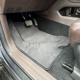 Ворсовые коврики на Foton Tunland V7 2024 - 2025 в Петрозаводске Ворсовые коврики на Foton Tunland V7 2024 - 2025 в Петрозаводске