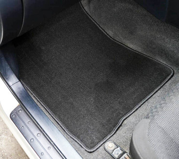 Коврики на Toyota Altezza 1998&nbsp;-&nbsp;2005 в Петрозаводске