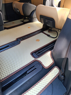 EVA коврики на KIA Carnival IV 11 мест 2020 - 2025 в Петрозаводске EVA коврики на KIA Carnival IV 11 мест 2020 - 2025 в Петрозаводске