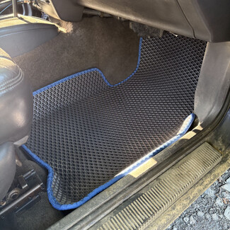 EVA коврики на Jeep Grand Cherokee (ZJ) 1992 - 1999 в Петрозаводске EVA коврики на Jeep Grand Cherokee (ZJ) 1992 - 1999 в Петрозаводске