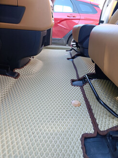 EVA коврики на KIA Carnival IV 11 мест 2020 - 2025 в Петрозаводске EVA коврики на KIA Carnival IV 11 мест 2020 - 2025 в Петрозаводске