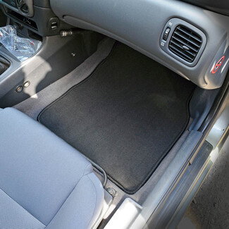 Ворсовые коврики на Nissan Almera 2 (N16) 2000&nbsp;-&nbsp;2006 в Петрозаводске