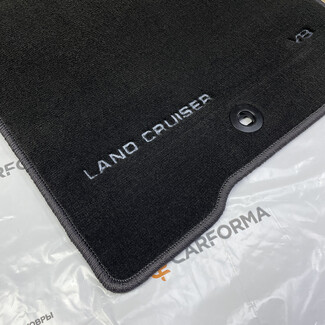 Коврики на Toyota Land Cruiser 200 2007&nbsp;-&nbsp;2021 в Петрозаводске